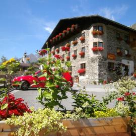 Gästehaus Post, hotel i Prägraten
