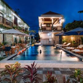 Sari Nusa Inn, hôtel à Nusa Lembongan