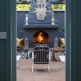Akademie Street Boutique Hotel