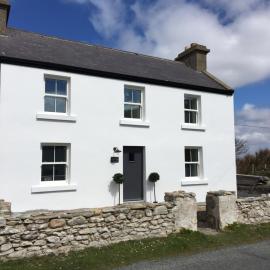 The Old Fisherman's Cottage, Hotel in Achill