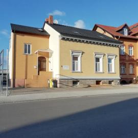 Ferienwohnung am Torbogen Nr.2، فندق في لوبنو