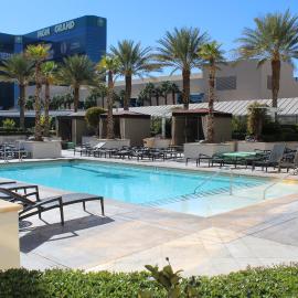 Luxury Suites International at The Signature, hotel u Las Vegasu
