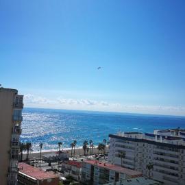 Benalmadena ,apartamento-Estudio primera Línea de Playa, hotel in Benalmádena