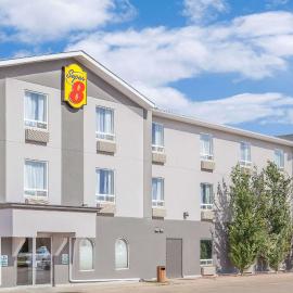 Super 8 by Wyndham Athabasca AB, хотел в Athabasca