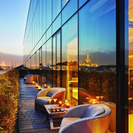 Armani Hotel Milano, hotel di Milan