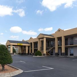 Super 8 by Wyndham Clarksville Northeast, hotel a Clarksville