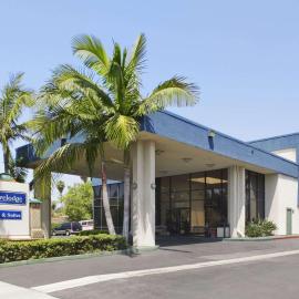 Travelodge Inn & Suites by Wyndham Anaheim on Disneyland Dr, khách sạn ở Anaheim