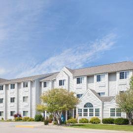 Microtel Inn and Suites Clear Lake, hotel v destinácii Clear Lake