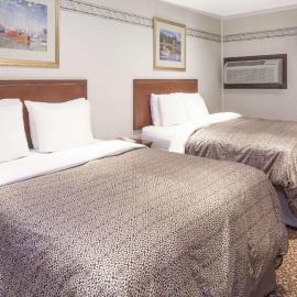 Knights Inn Kingston