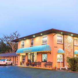 Knights Inn Kissimmee، فندق في كيسيمي