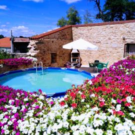 REMANSO DE TRASFONTAO "Casa do Campo"، فندق في سييدا