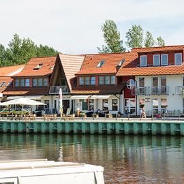 Hotel zur Brücke, khách sạn ở Greifswald