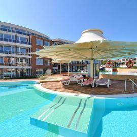 Apartments Del Sol - Sunny Island Complex โรงแรมในเชอร์โนโมเรทส์