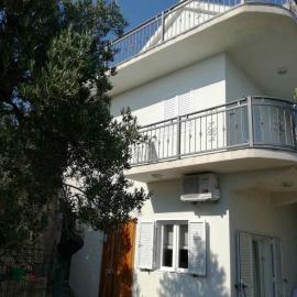 Holiday Home Mia