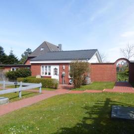 Bungalow *Ual Welhüs*, hotel em Norddorf