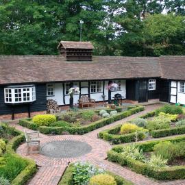 White Lodge Cottage, hotel u gradu Gildford