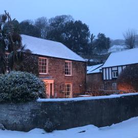 SPRING GARDENS B&B, hotel v mestu Wadebridge