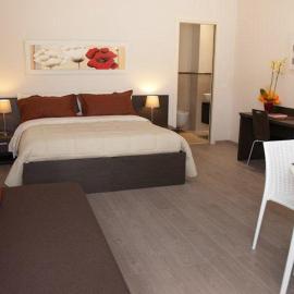 Il Marlo Suite & Breakfast, hotel in Marina di Carrara