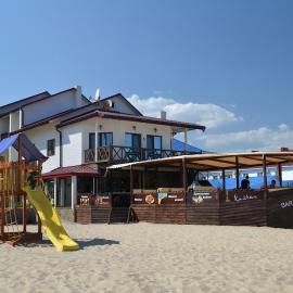 Baza Otdyha Barakuda, hotel a Gribovka