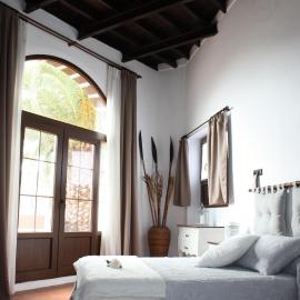 Casa Rural "La Molina", hotell sihtkohas Máguez