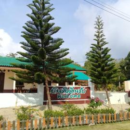 Chattong resort, hotel in Trat
