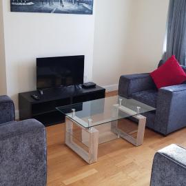 Elegant and spacious 2 bedroom, hotel a Barnet