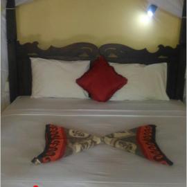 Santa Fe Homestay & Warong, hotel di Amed
