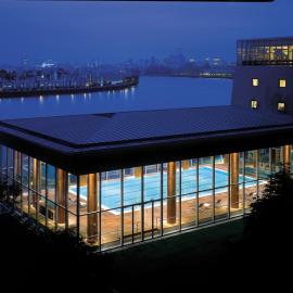 Canary Riverside Plaza Hotel, hotel u Londonu