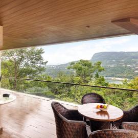 Athena Suites at Aamby Valley, hôtel à Lonavala
