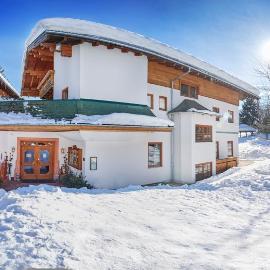 Sonnberg Ferienanlage, hotel di Flachau