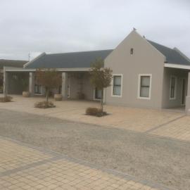 Longacre Olive & Vineyard Estate, hotel in Langebaan