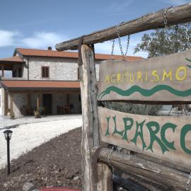 Agriturismo Il Parco，努斯科的飯店