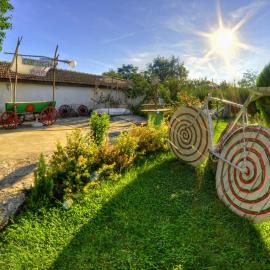 Levana Guest House, hotel i Balgarevo
