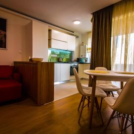 Top Trio Residence, hotel v Bukarešti