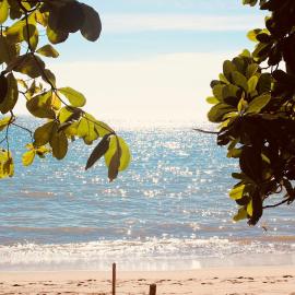 Carita में, होटल Lippo Carita Beach Utara Condo Noah