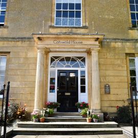 Cotswold House Hotel and Spa - "A Bespoke Hotel", хотел в Чипинг Камдън