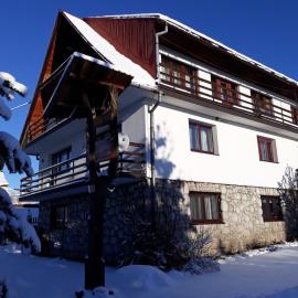 Gościniec nad potokiem, khách sạn ở Jurgów
