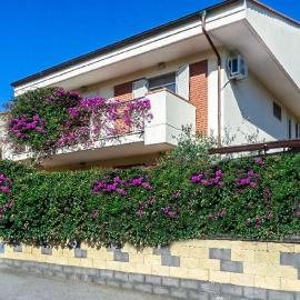 Dolce Casa n41, hotel a Savoca