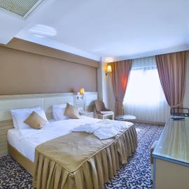 Hotel Grand Emin