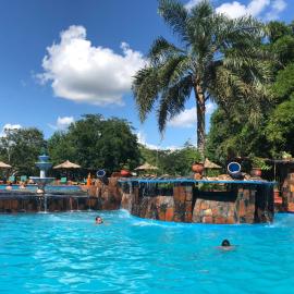 Hotel Carmen, хотел в Пуерто Игуасу