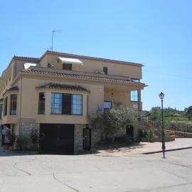 Hostal Restaurante Santa Cruz, hotel v destinácii Masueco