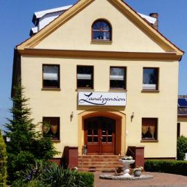 Landpension Wendfeld, hotel v destinácii Sanitz