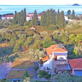 Ktima Kehrioti, hotel Pánormosz Szkopéluban