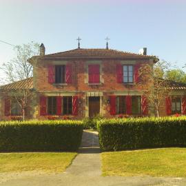 Gîte communal, готель у місті Futeau