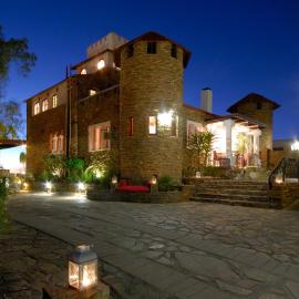 Heinitzburg Boutique Hotel، فندق في ويندهوك