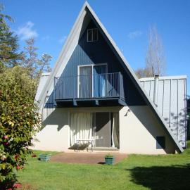 Ageri Holiday House