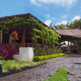 Hotel Dos Mundos Panajachel, khách sạn ở Panajachel