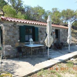 Stone cottage for couple, хотел в Thános