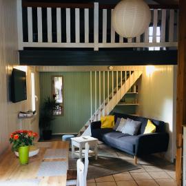 Gîte Le Bellevue avec piscine privative - climatisation, Hotel in Dolmayrac
