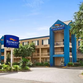 Baymont By Wyndham Gainesville I-75, отель в городе Гейнсвилл